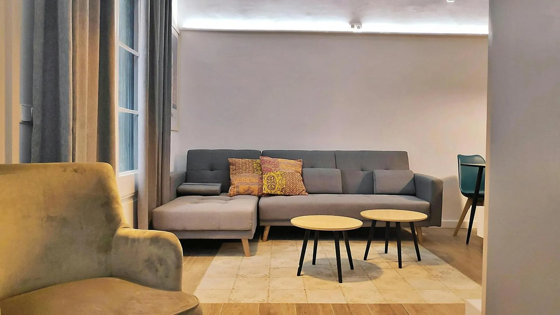 Appartamento Sant Antoni 3 - Downtown Barcelona. Modern  Barcellona
