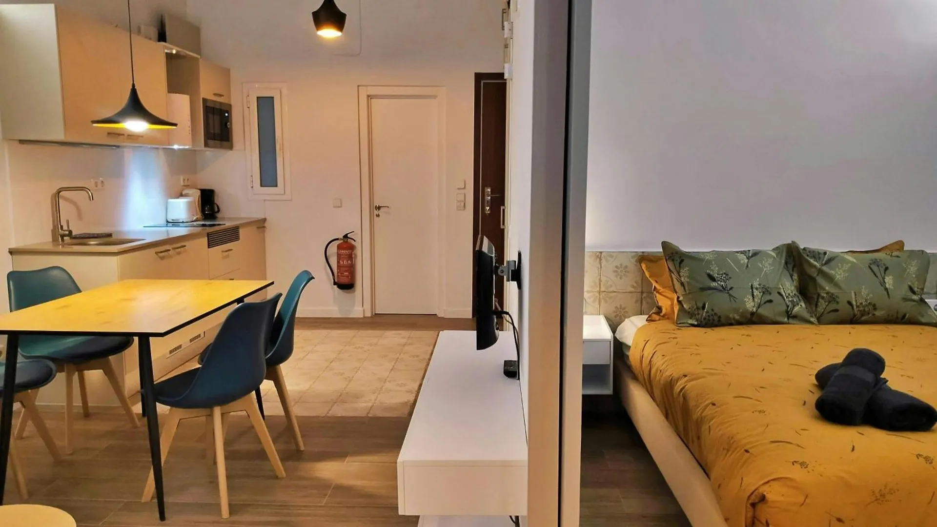 Appartamento Sant Antoni 3 - Downtown Barcelona. Modern  Barcellona
